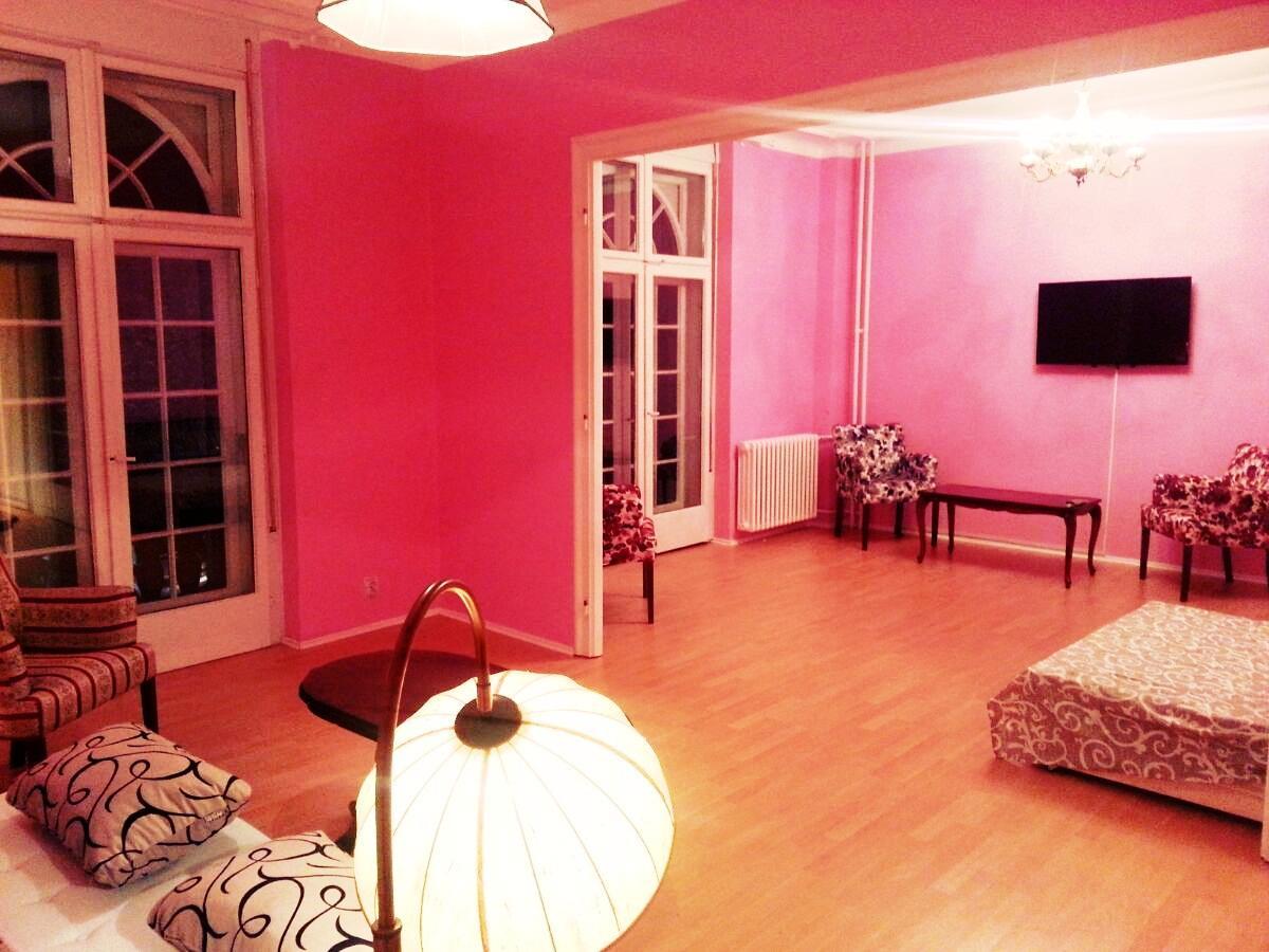 Bel Lion Serviced Suites Белград Екстериор снимка